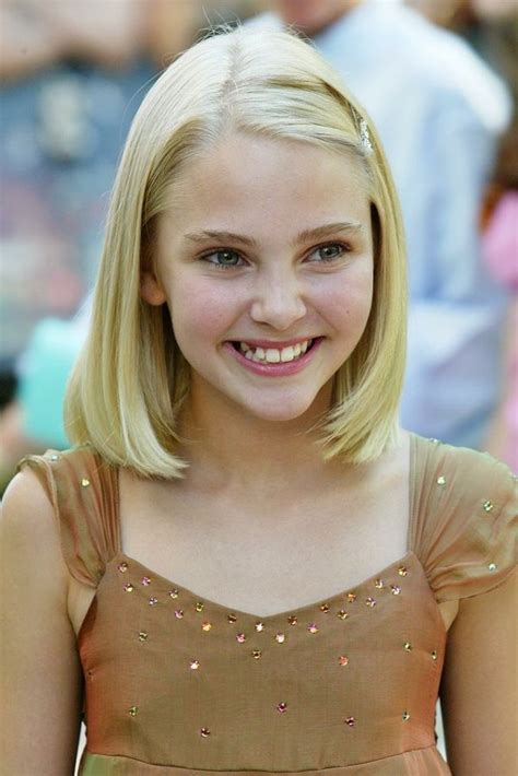 AnnaSophia Robb Nude Photos & Naked Sex Videos